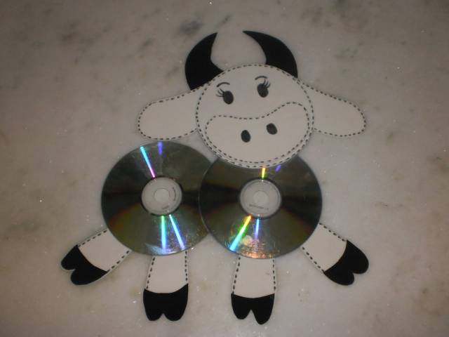 Brinquedos reciclados com cd