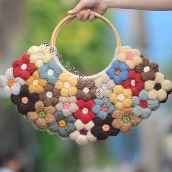 Bolsa de Crochê de uma mão com flores