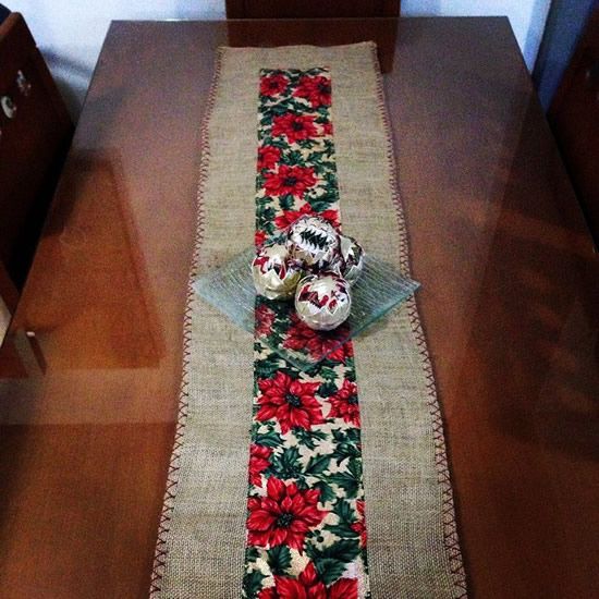 caminho de mesa natal tecido juta