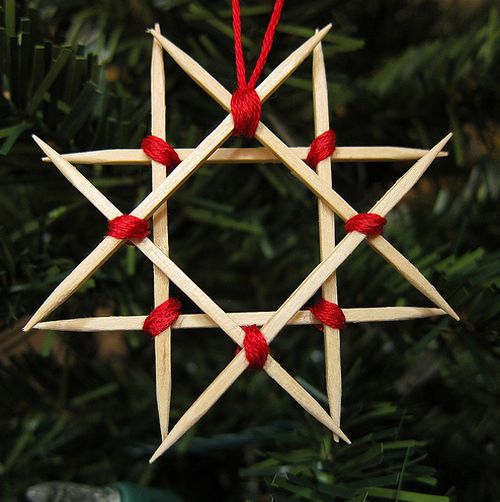 estrela de natal com palitinhos