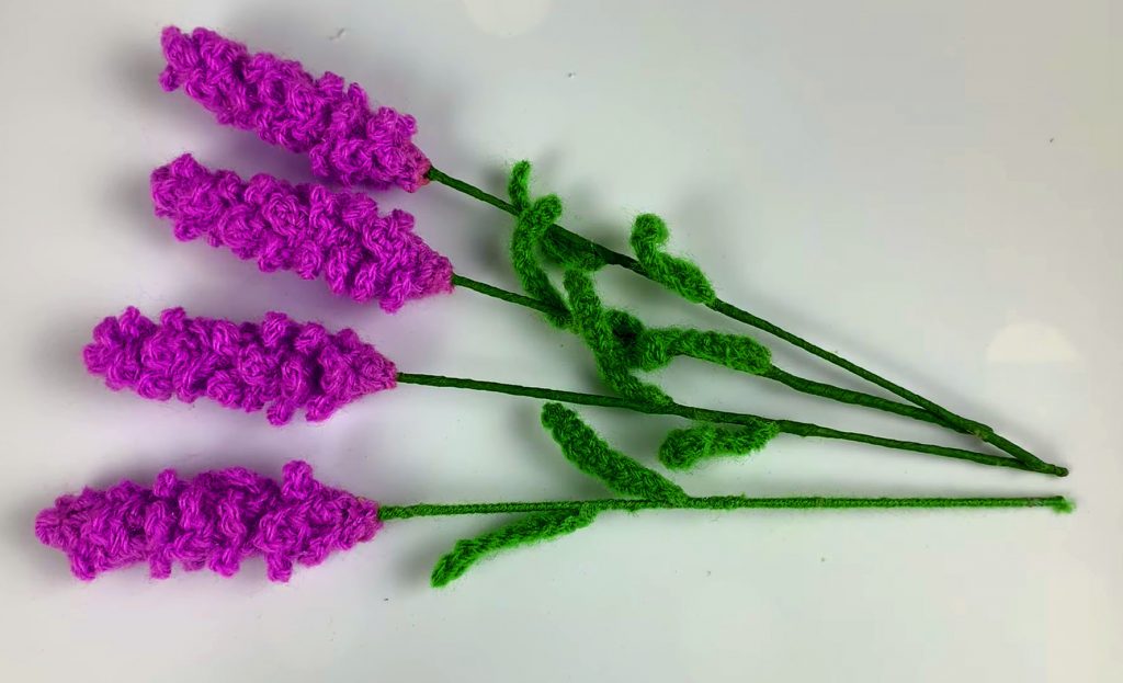 Como fazer flor de lavanda no crochê delicado mesmo sem tem experiência