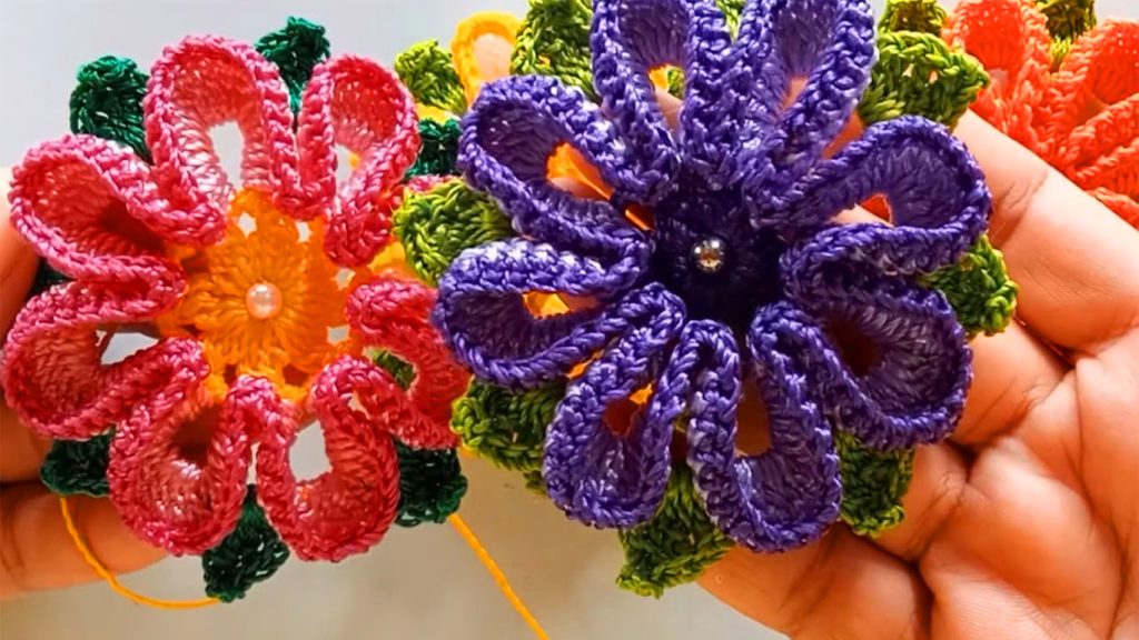 Flores margarida para aplicações no crochê