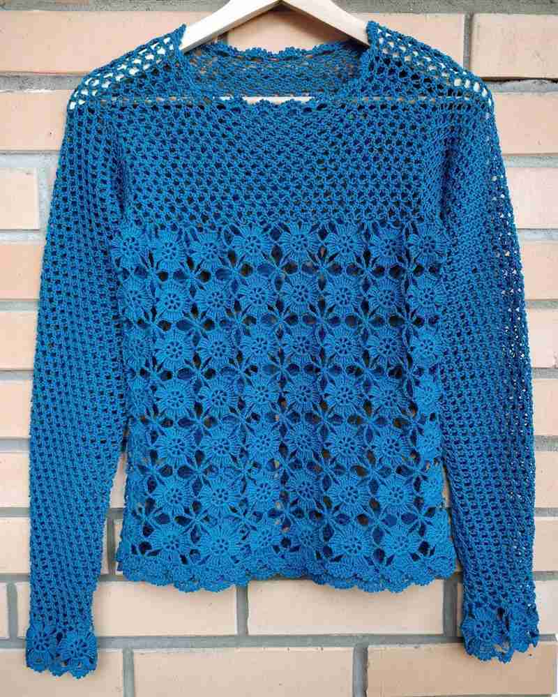 blusa-de-croche-manga-longa-vemelha-azul