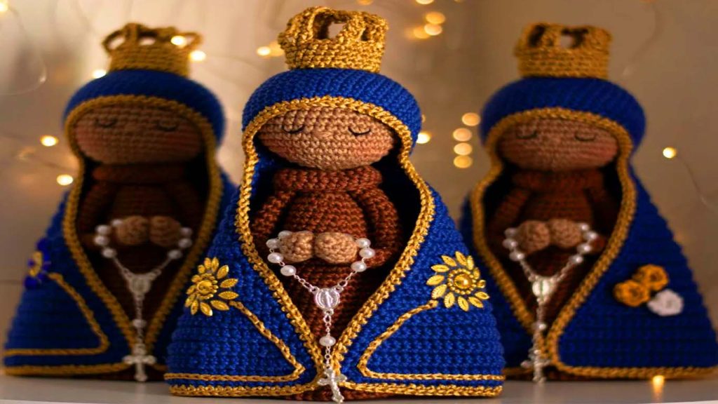 Amigurumi de Nossa Senhora Aparecida Uma Homenagem em Crochê