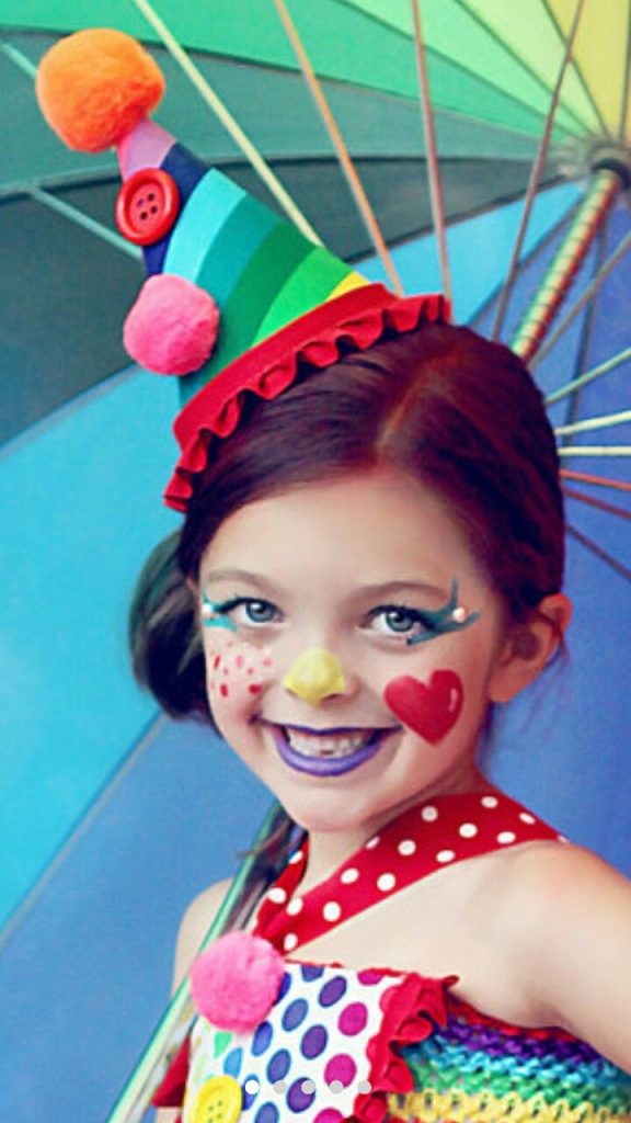 Maquiagem-de-carnaval-infantil-crianca-576x1024