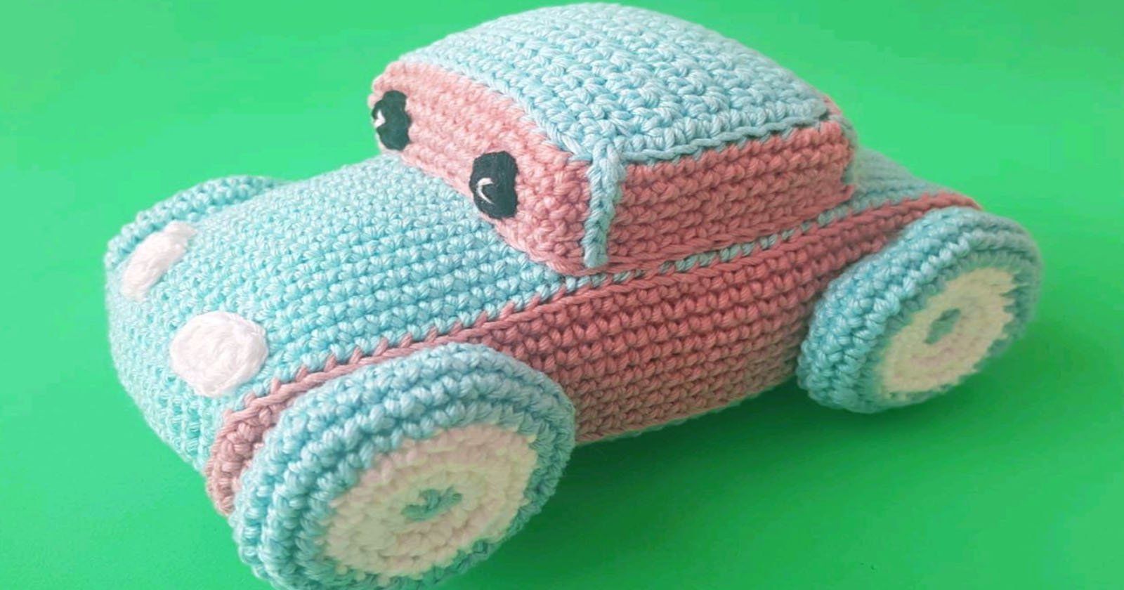 Carrinho de amigurumi