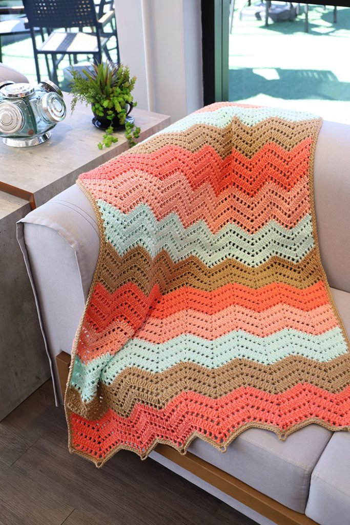 Manta-de-Croche-no-Ponto-Chevron2-683x1024