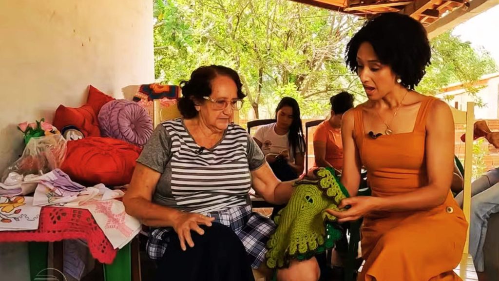 Artesã que superou o câncer cria grupo de crochê que transforma vidas no Piauí